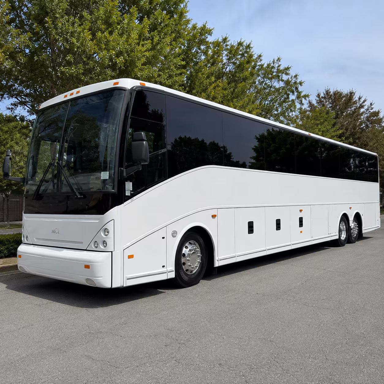 construction and industrial workforce bus rentals in birmingham