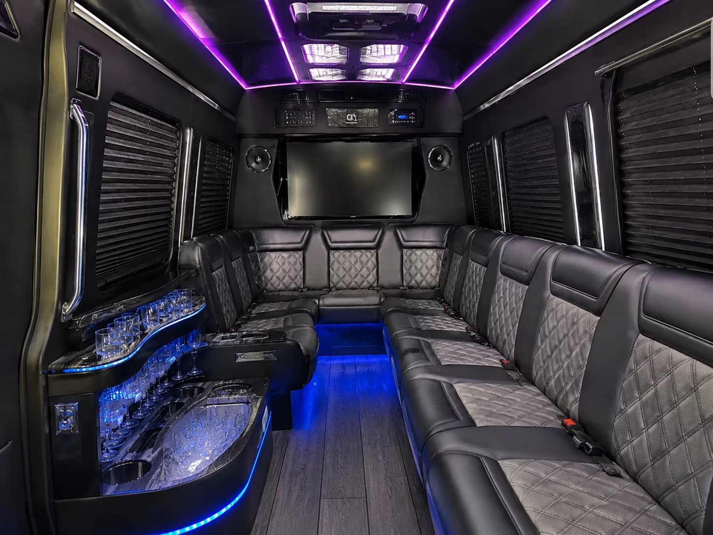 corporate shuttle buses between bhm and downtown birmingham hotels